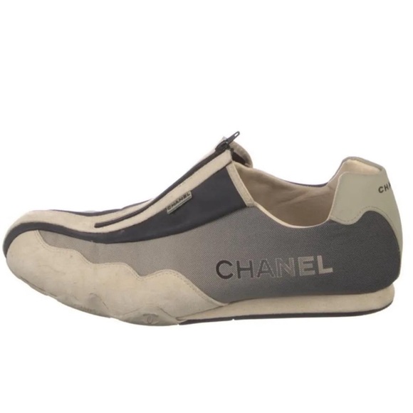 SOLD - Picture 2 of 6